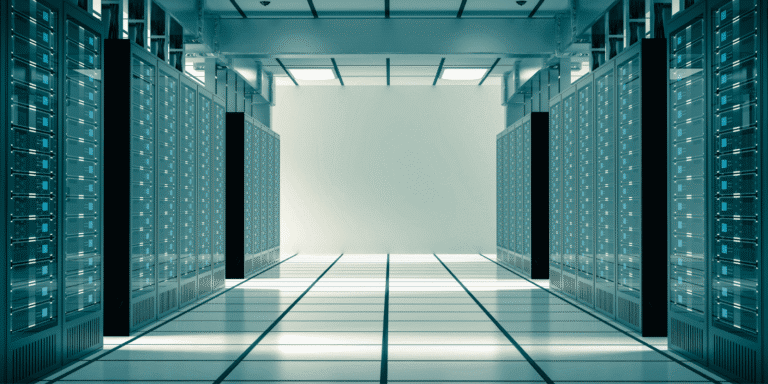 what is the difference between a data center and cloud computing?