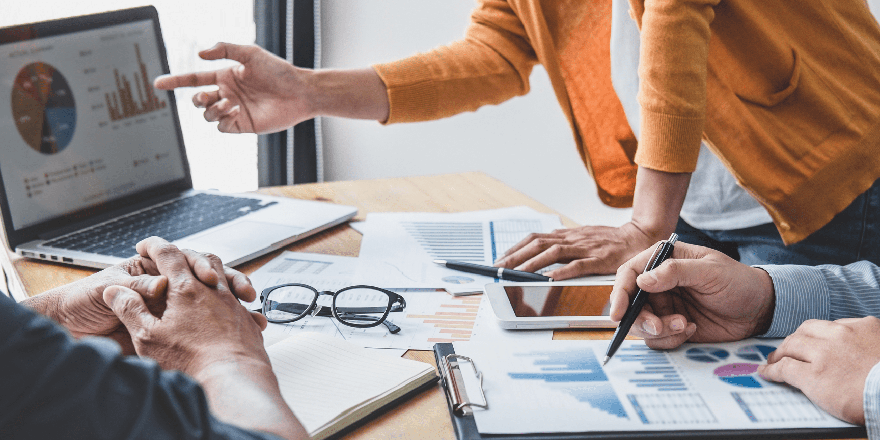 How to improve business efficiency in the workplace|microsoft 365 apps for business|copilot use cases