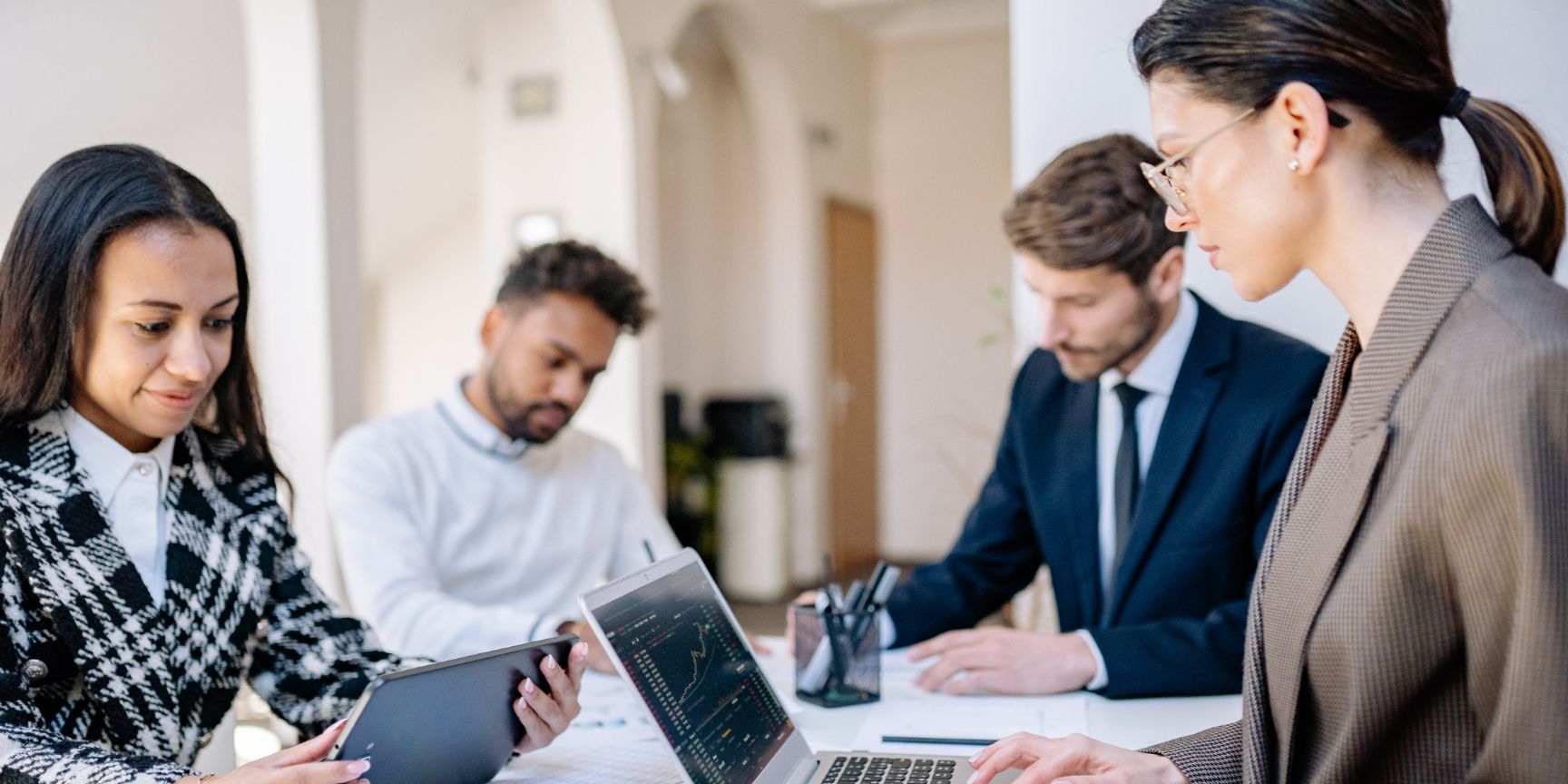 a team of office workers brainstorming